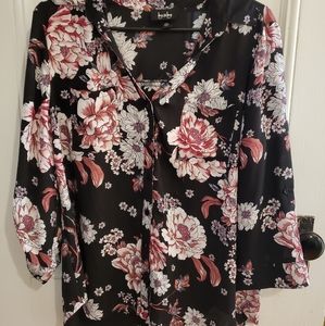 XXL black button down top with flowers
